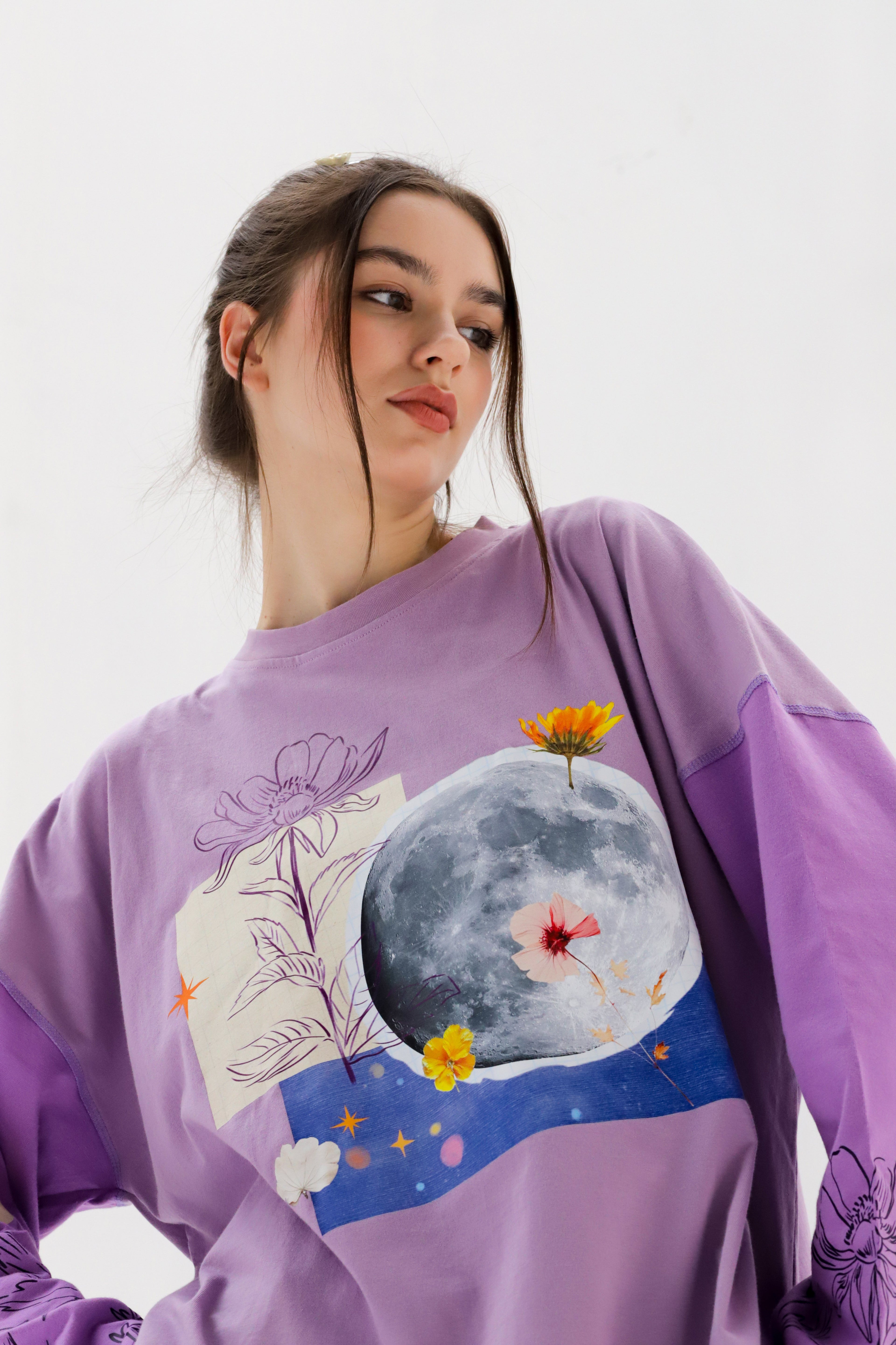 Love Spell- Oversize 100% Cotton Tee Beepz