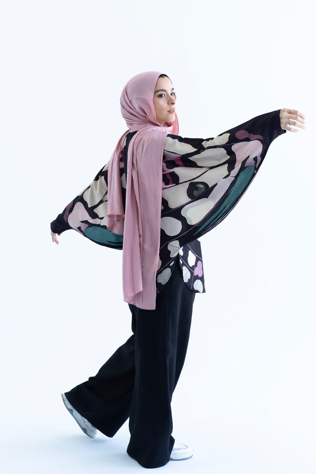 Seren The Weaver of Fortunate Paths-Butterfly kimono Beepz