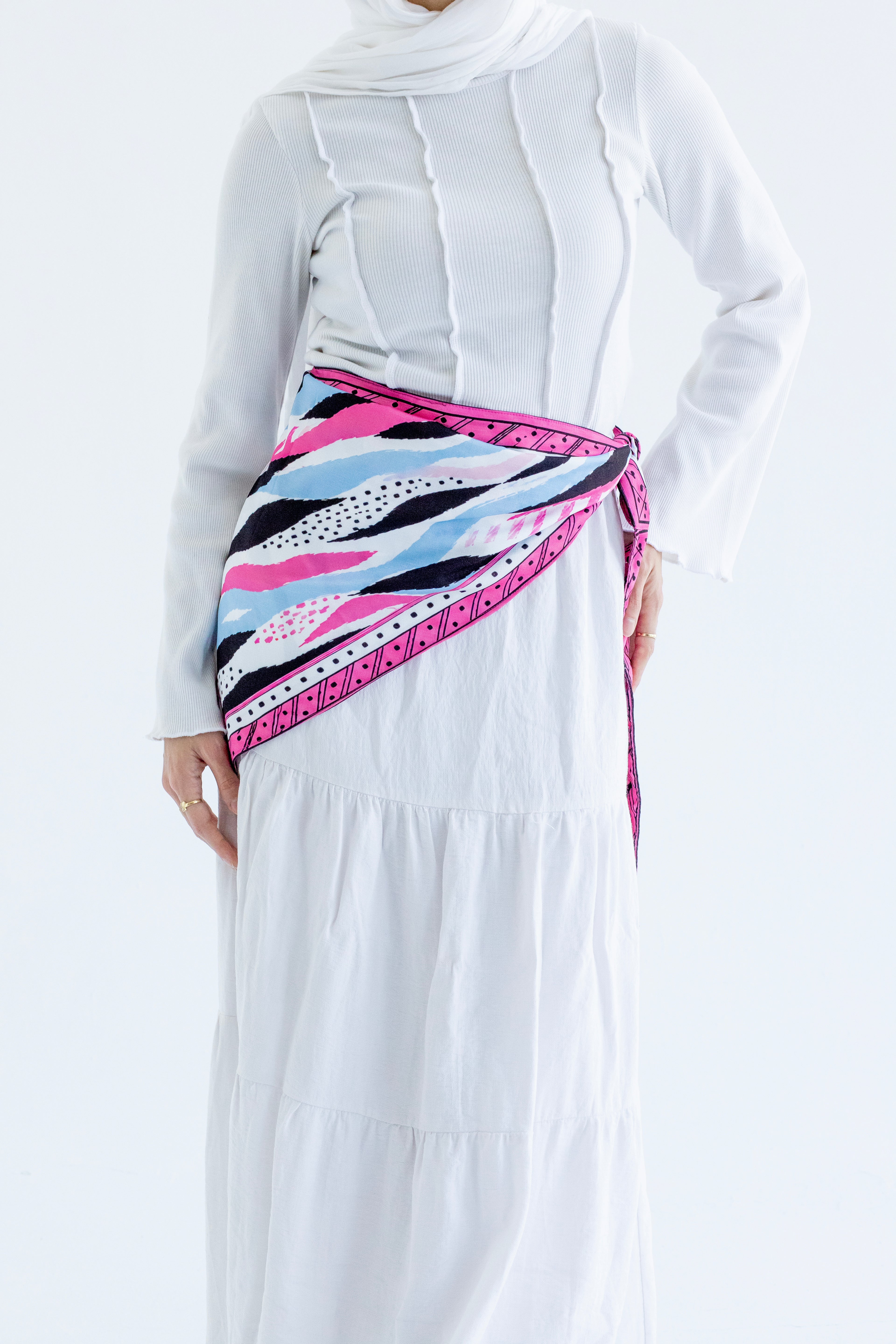 Waved Carnival- Outfit Saver Scarf Beepz