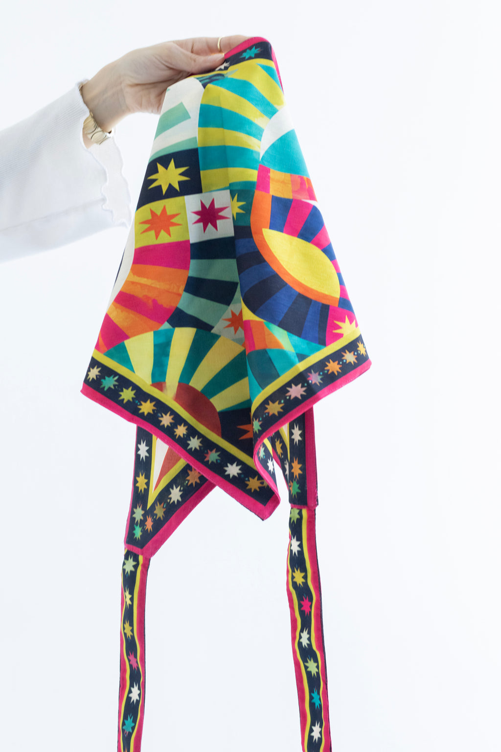 Euphoria - Outfit Saver Scarf Beepz