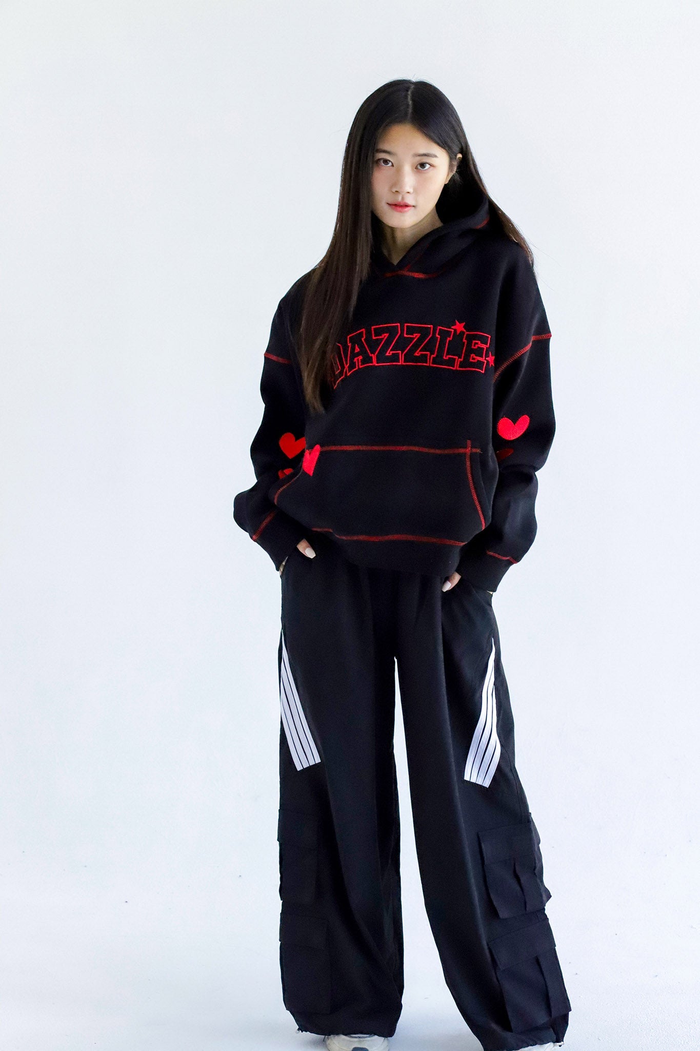 Dazzle Girl in Black (special Edition)Oversized Fleeced Cotton Hoodie Beepz