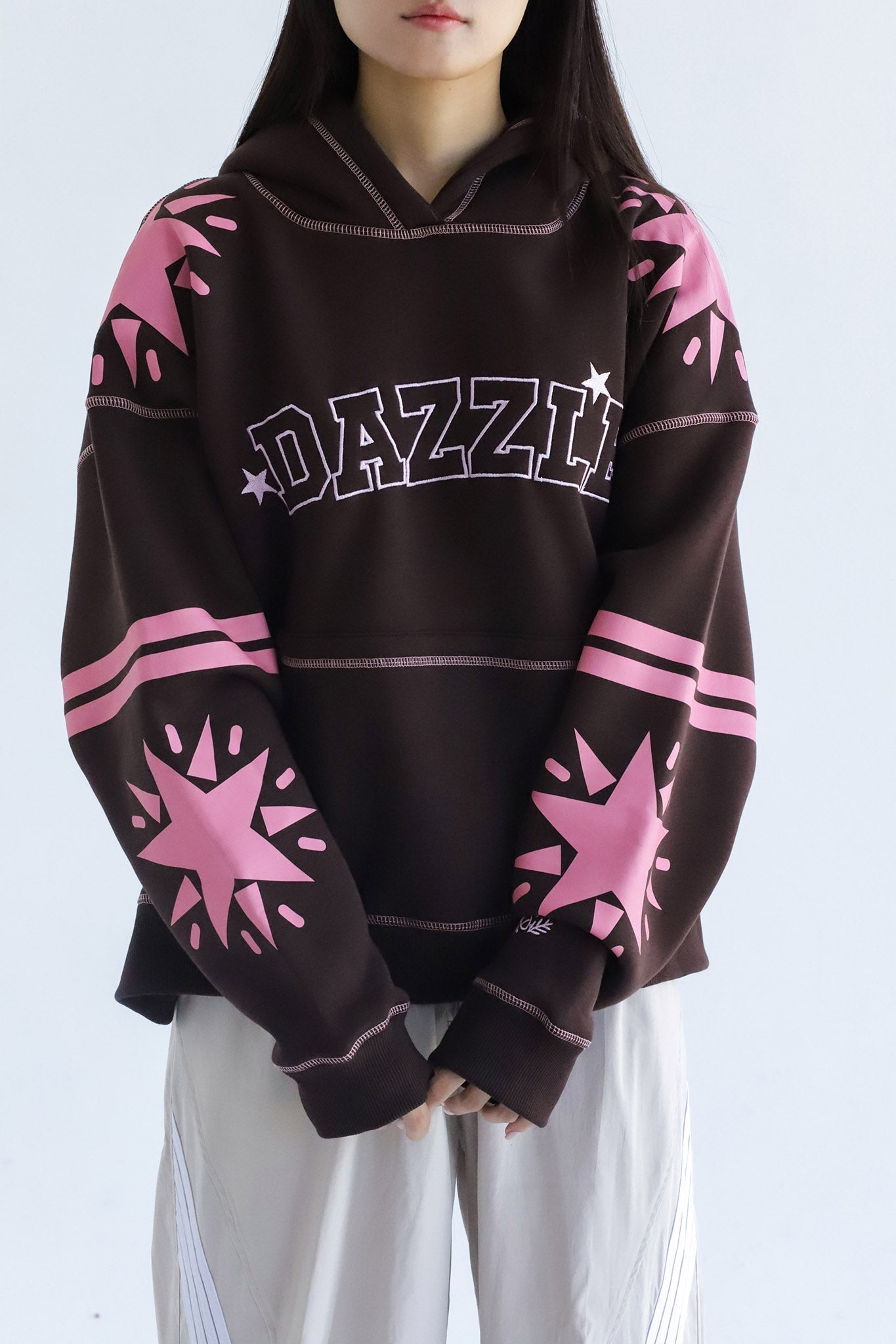Dazzle Girl in brown-Oversized Fleeced Cotton Hoodie Beepz